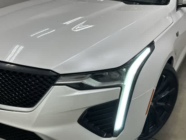 Thumbnail: 2021 Cadillac CT4 - 32