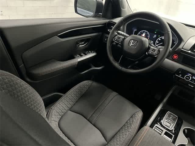 Thumbnail: 2025 Honda Pilot - 12