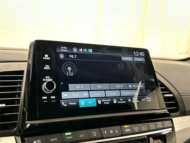 Thumbnail: 2026 Honda Odyssey - 20