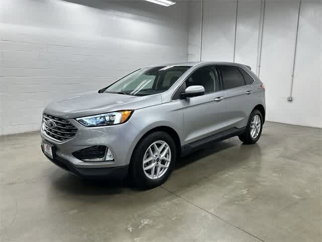 Thumbnail: 2022 Ford Edge - 8