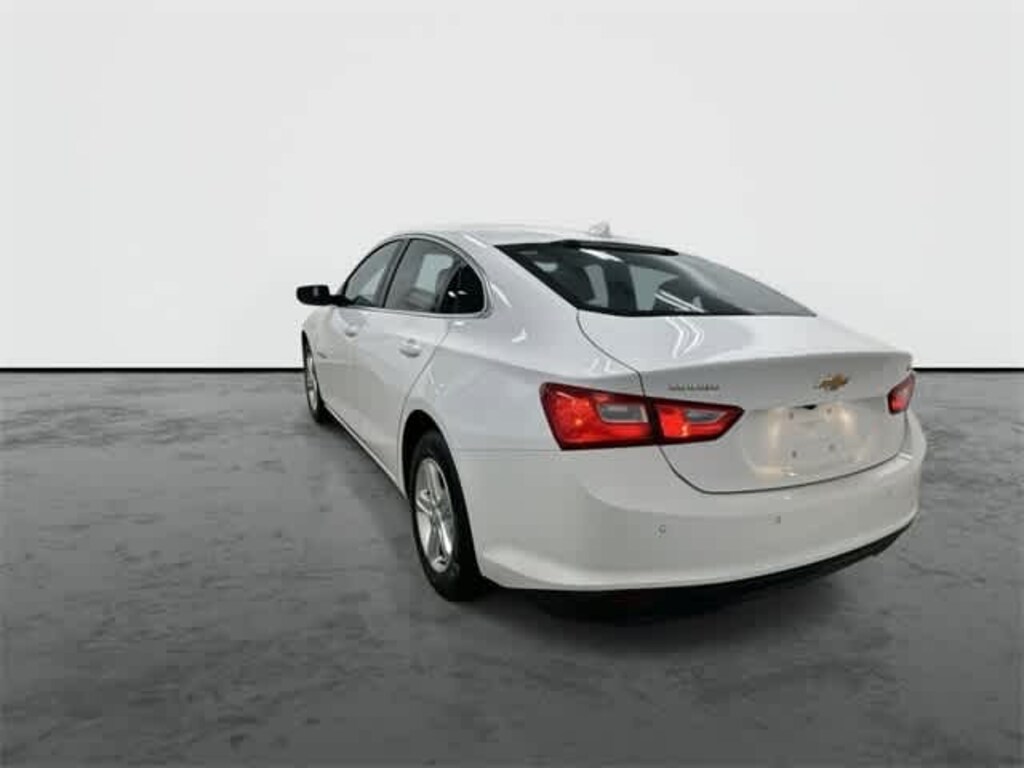Used 2024 Chevrolet Malibu 1LT Sedan