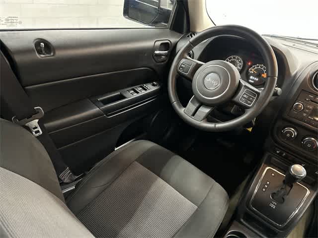 Thumbnail: 2017 Jeep Patriot - 12