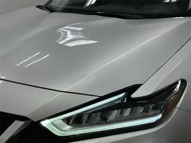 2021 Nissan Maxima SV 32