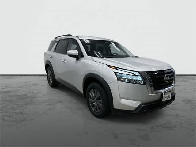 Thumbnail: 2024 Nissan Pathfinder - 6