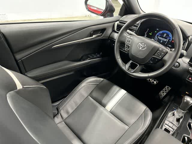 Thumbnail: 2025 Toyota Camry - 12