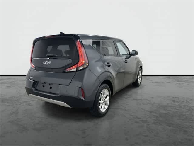 Thumbnail: 2023 Kia Soul - 3