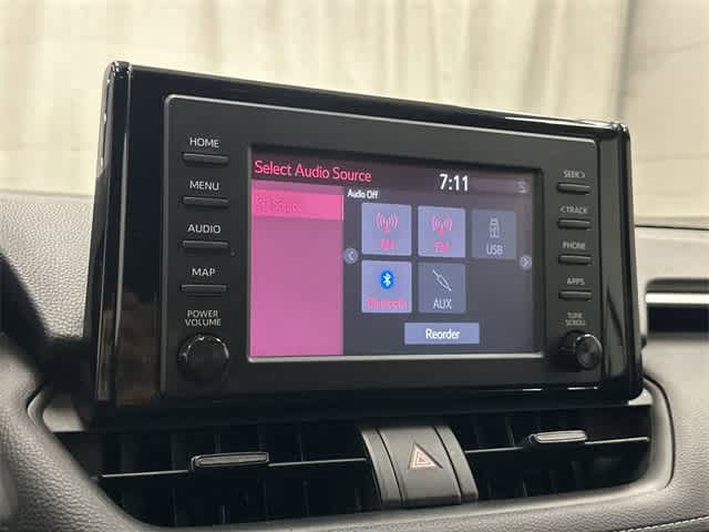 Thumbnail: 2019 Toyota RAV4 - 22