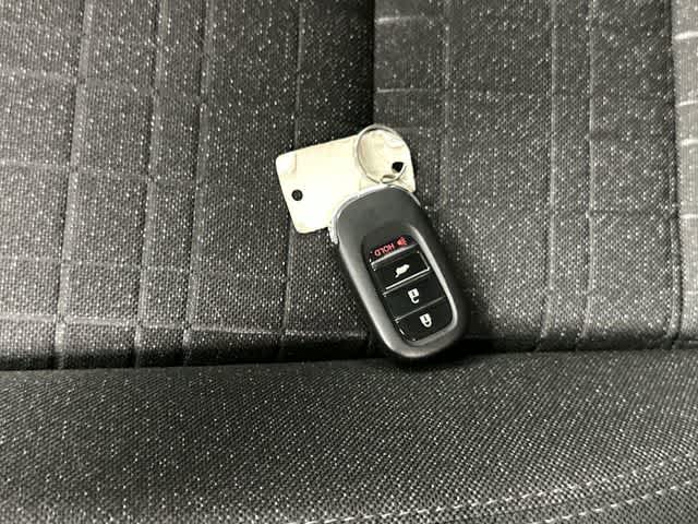 Thumbnail: 2026 Honda HR-V - 32