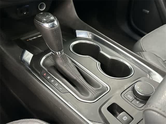 Thumbnail: 2018 Chevrolet Traverse - 25