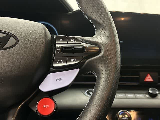 Thumbnail: 2024 Hyundai Elantra - 18