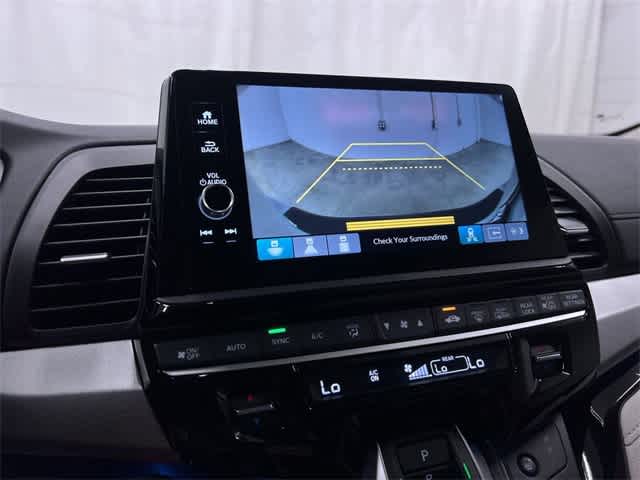 2025 Honda Odyssey Touring 24
