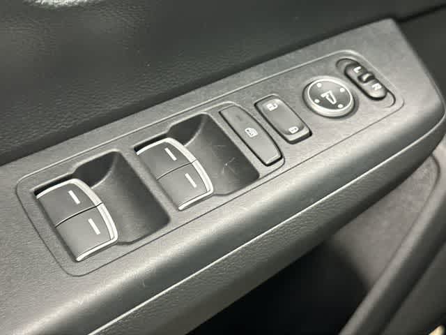 Thumbnail: 2025 Honda CR-V - 20