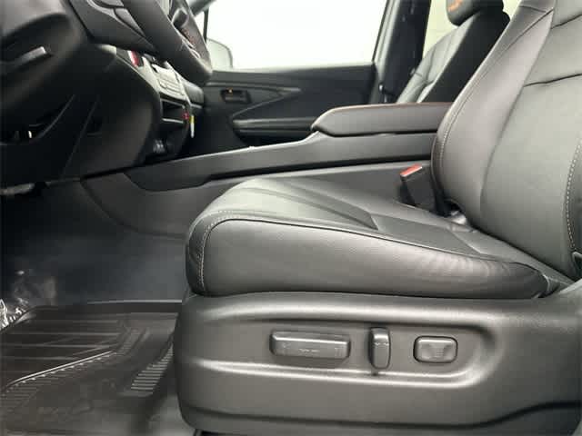 Thumbnail: 2025 Honda Ridgeline - 27