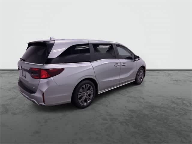 2025 Honda Odyssey Touring 8