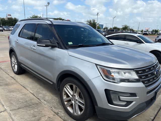 Thumbnail: 2017 Ford Explorer - 2