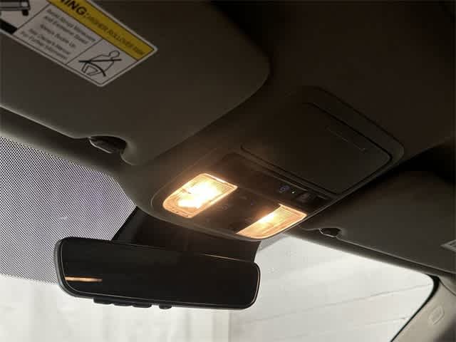 Thumbnail: 2019 Honda Pilot - 21