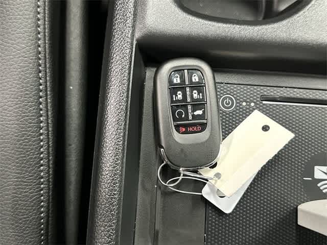 Thumbnail: 2026 Honda Odyssey - 32