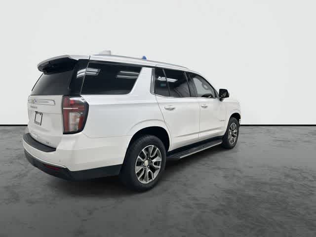 Thumbnail: 2022 Chevrolet Tahoe - 4