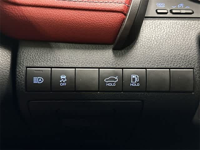 2022 Toyota Camry XSE 19