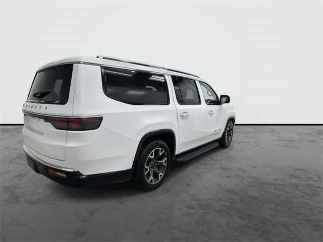 Thumbnail: 2023 Jeep Wagoneer - 4