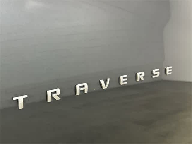 Thumbnail: 2021 Chevrolet Traverse - 31