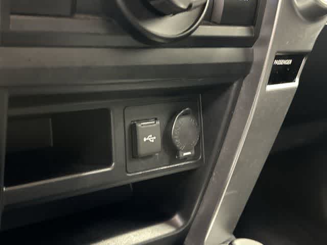 Thumbnail: 2024 Toyota 4Runner - 25