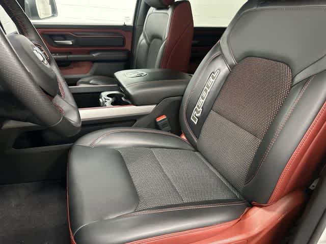 Thumbnail: 2025 RAM 1500 - 10