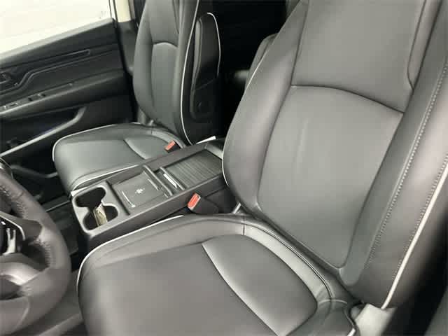 Thumbnail: 2026 Honda Odyssey - 10