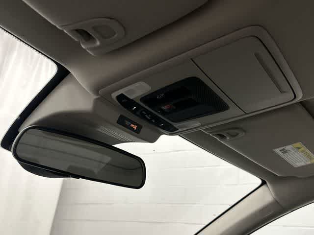 2025 Honda Accord SE - Photo 20