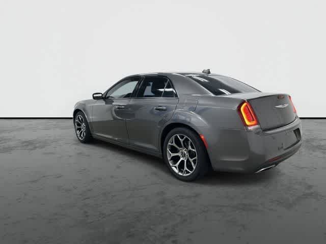 Thumbnail: 2018 Chrysler 300 - 9