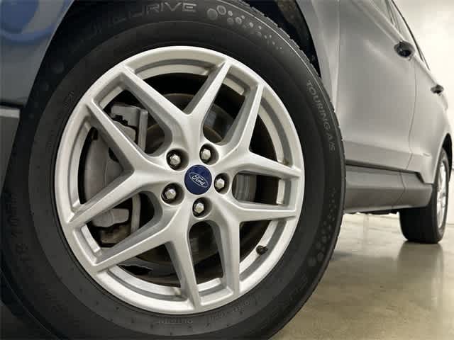 Thumbnail: 2022 Ford Edge - 28