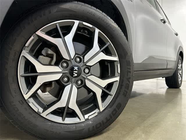 2021 Kia Seltos EX 28