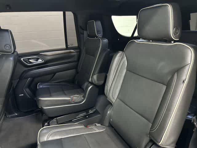 Thumbnail: 2023 Chevrolet Suburban - 14