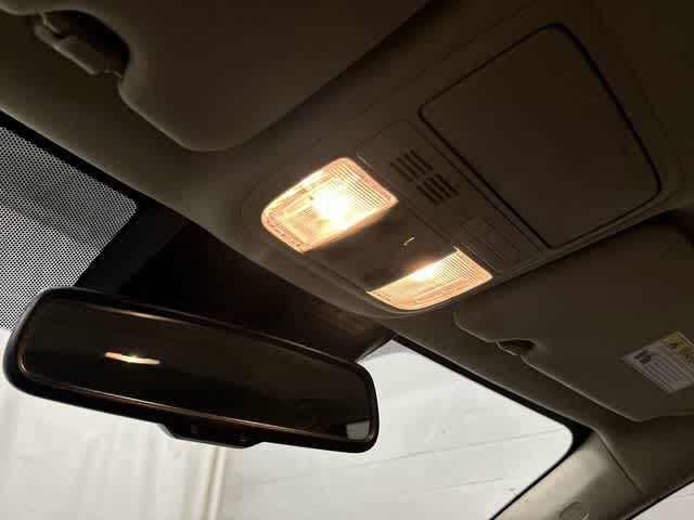 Thumbnail: 2021 Honda CR-V - 21