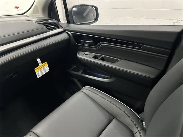 Thumbnail: 2026 Honda Odyssey - 13