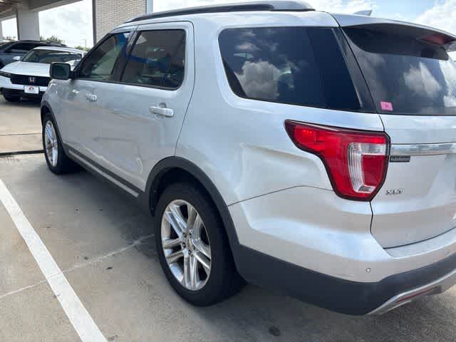Thumbnail: 2017 Ford Explorer - 5