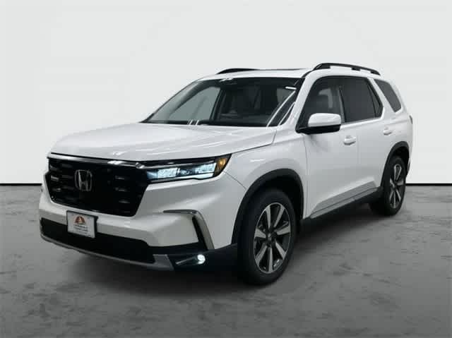 2025 Honda Pilot Touring's photo