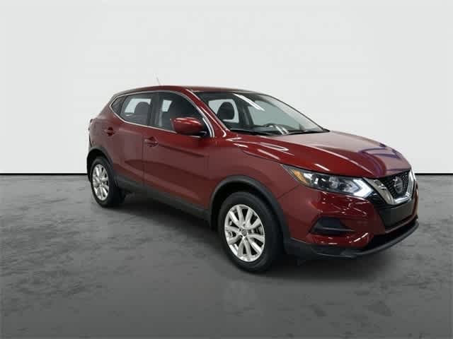 Thumbnail: 2022 Nissan Rogue Sport - 5