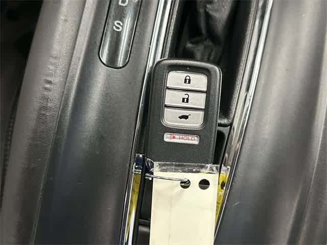 Thumbnail: 2022 Honda HR-V - 32