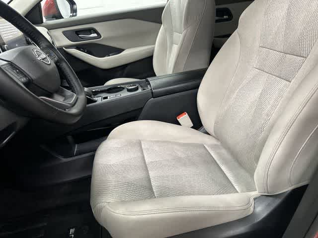 Thumbnail: 2025 Nissan Rogue - 10