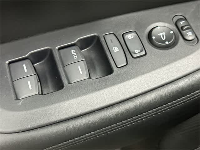 Thumbnail: 2025 Honda HR-V - 20