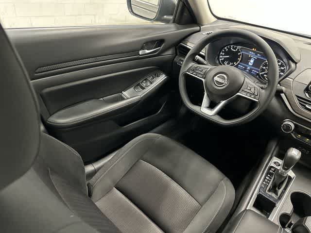 Thumbnail: 2025 Nissan Altima - 12