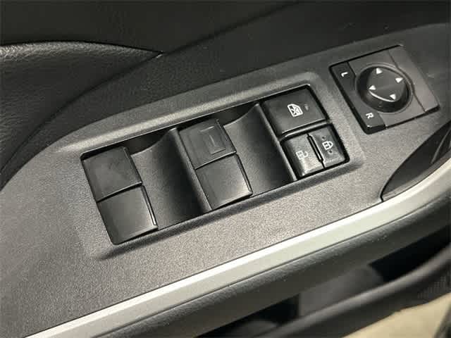 Thumbnail: 2019 Toyota RAV4 - 20