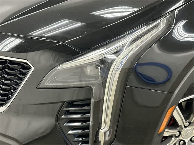 Thumbnail: 2021 Cadillac XT4 - 31