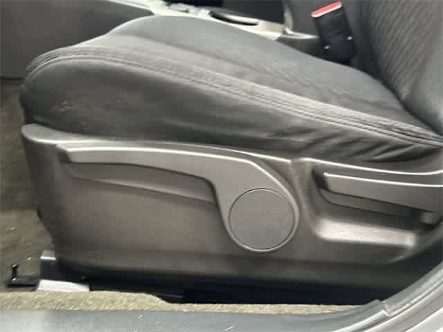 Thumbnail: 2012 Subaru Outback - 25