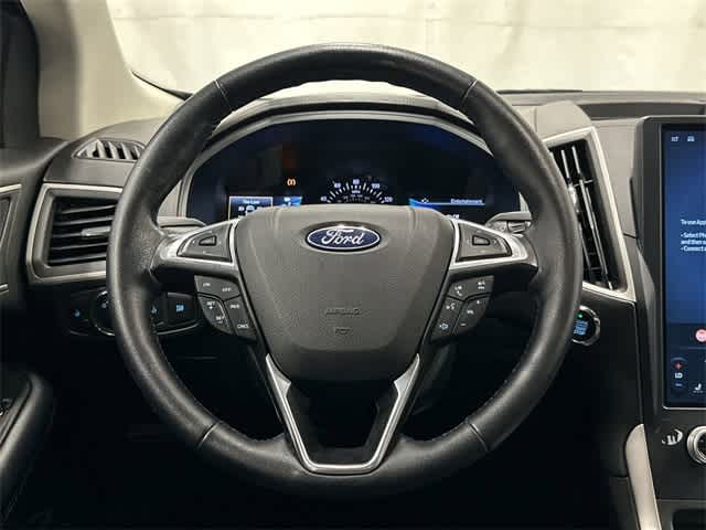 Thumbnail: 2022 Ford Edge - 15