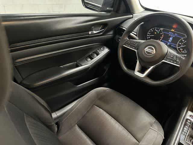 Thumbnail: 2020 Nissan Altima - 12
