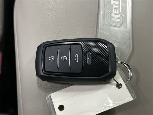 Thumbnail: 2025 Honda HR-V - 32