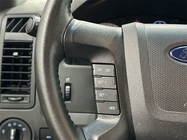 Thumbnail: 2012 Ford Escape - 17
