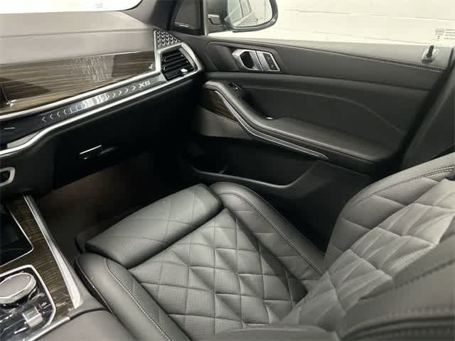 Thumbnail: 2024 BMW X5 - 13